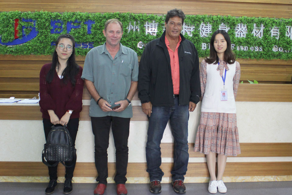 法屬波利尼西亞來中國進(jìn)口健身房器材